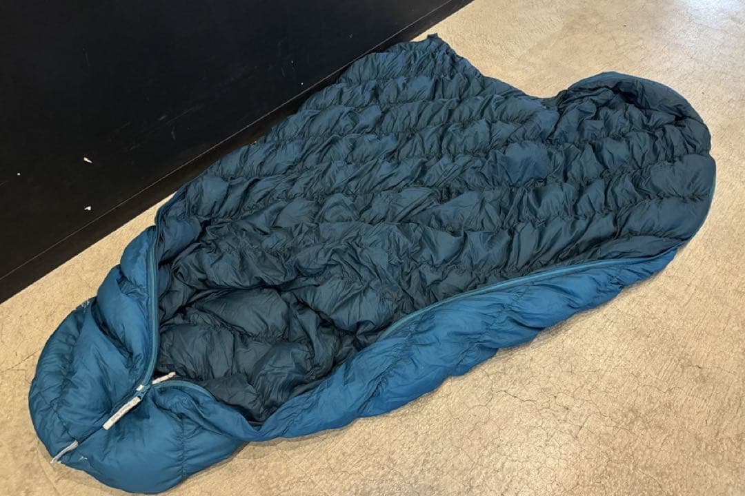 モンベル U.L.スーパー スパイラルダウンハガー