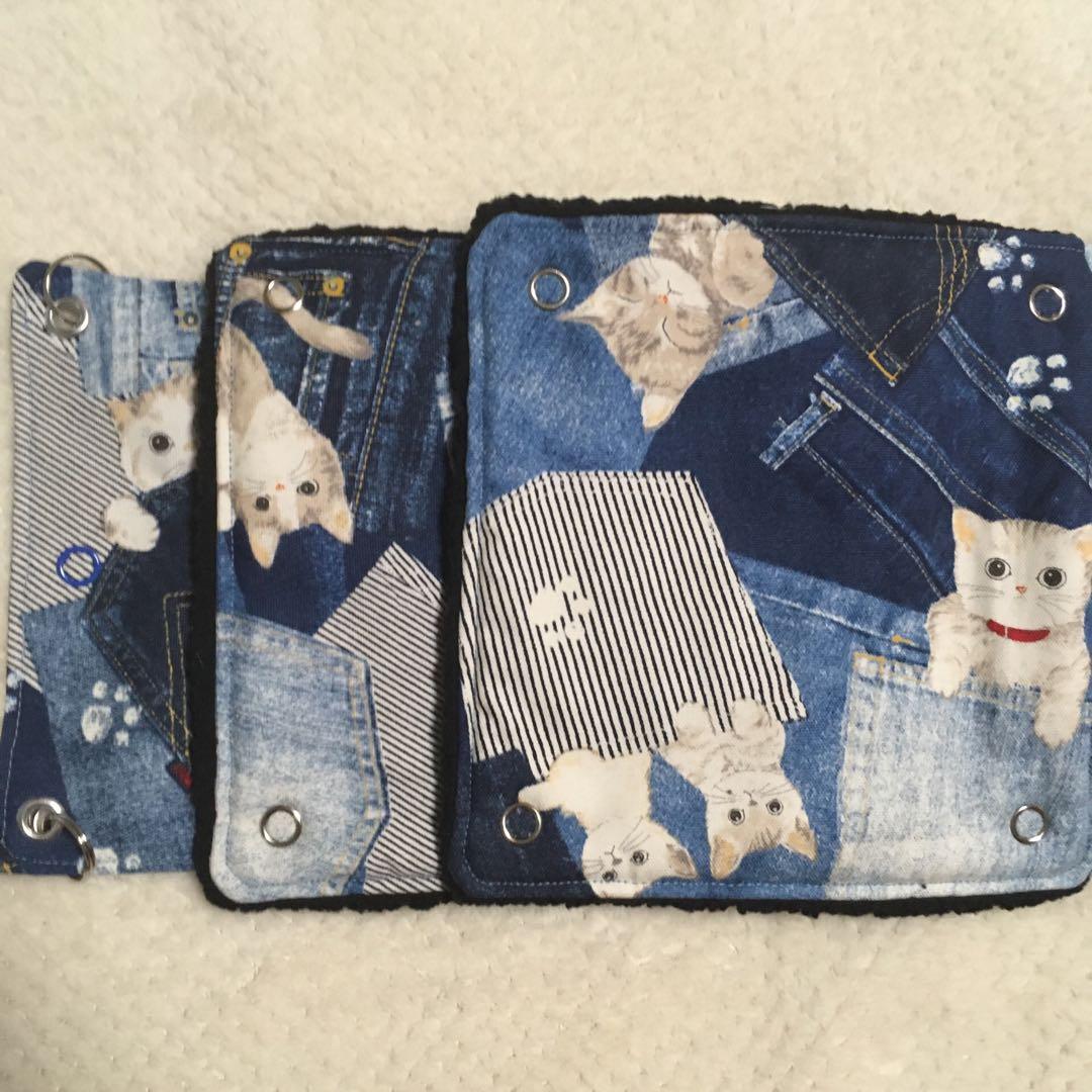 モモンガハウス(猫・デニム柄)  ボア黒  2000円