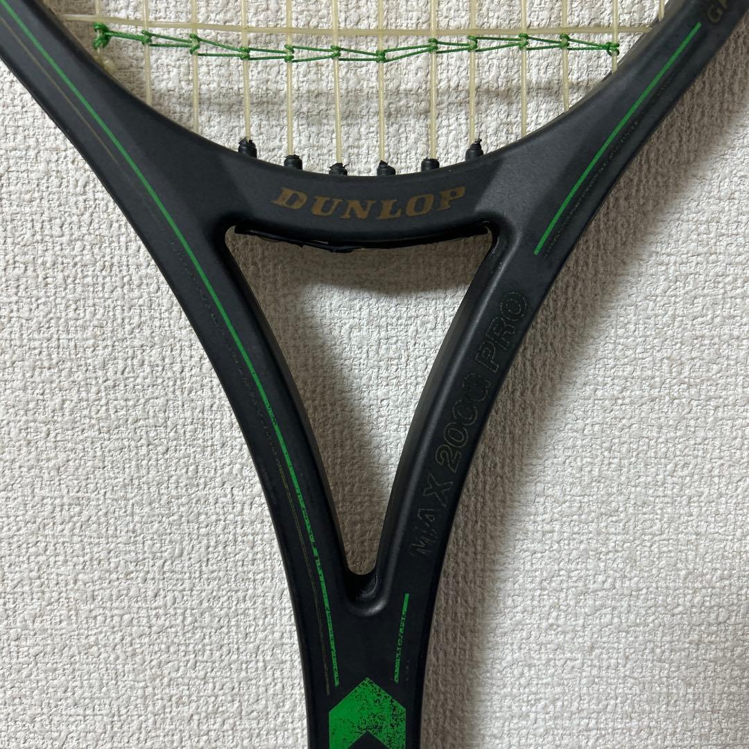 希少　テニスラケット ダンロップMAX200G PRO