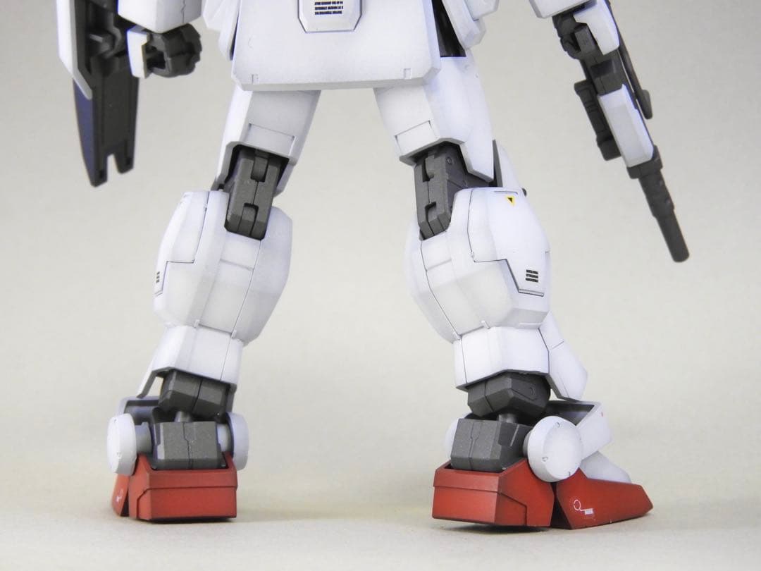 HGUC 陸戦型ガンダム 全塗装 / ガンプラ 完成品