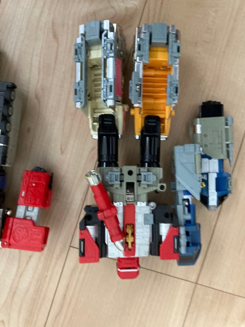 救急戦隊ゴーゴーファイブ」・DX超合金「緊急合体ビクトリーロボビクトリーマーズ②