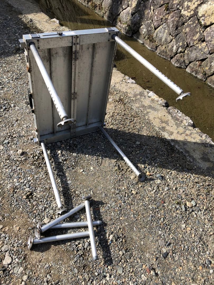 折りたたみテーブル アルミ製アウトドア、キャンプ、釣台(B35)