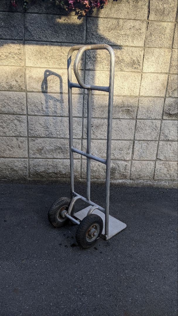 アルミ製　２輪車　ラクラクキャリー　※直接引取り可能な方 7,000円