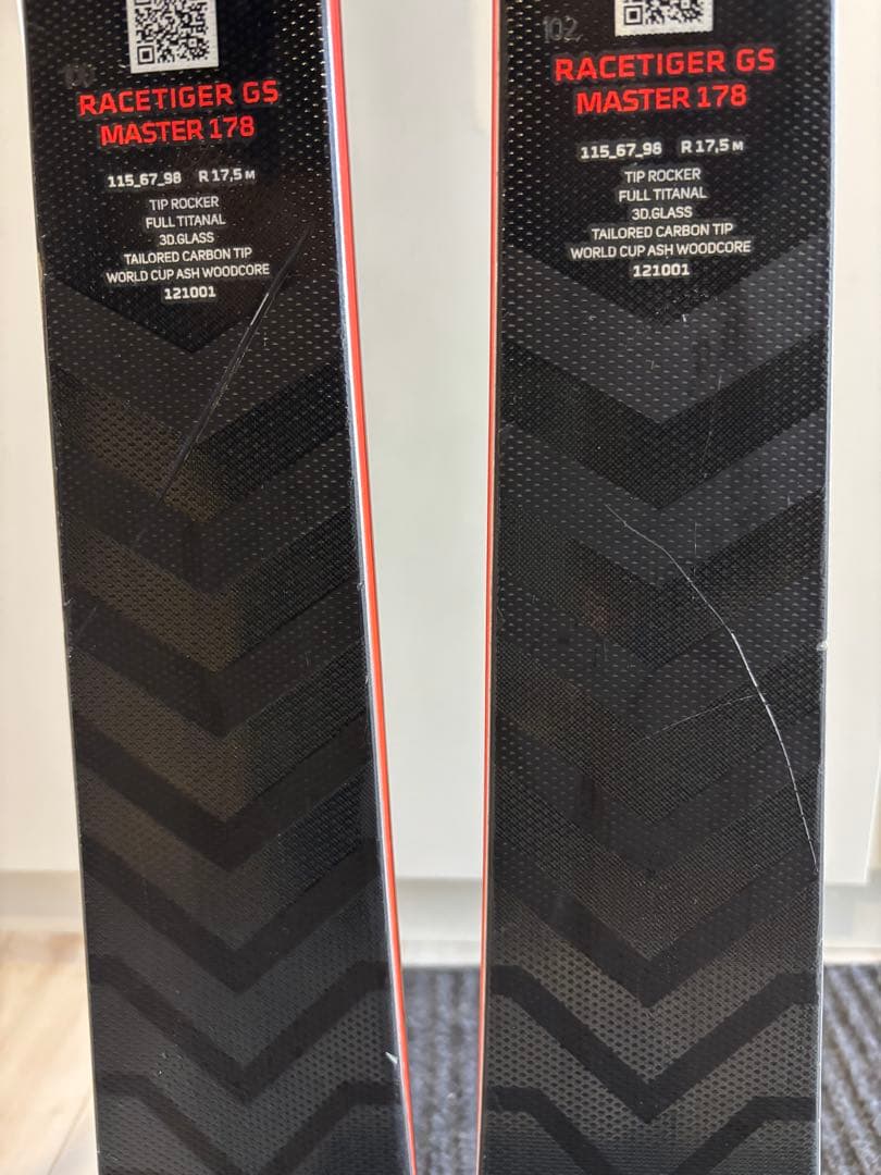 フォルクル(Völkl )レースタイガーGSマスターズ　178cm