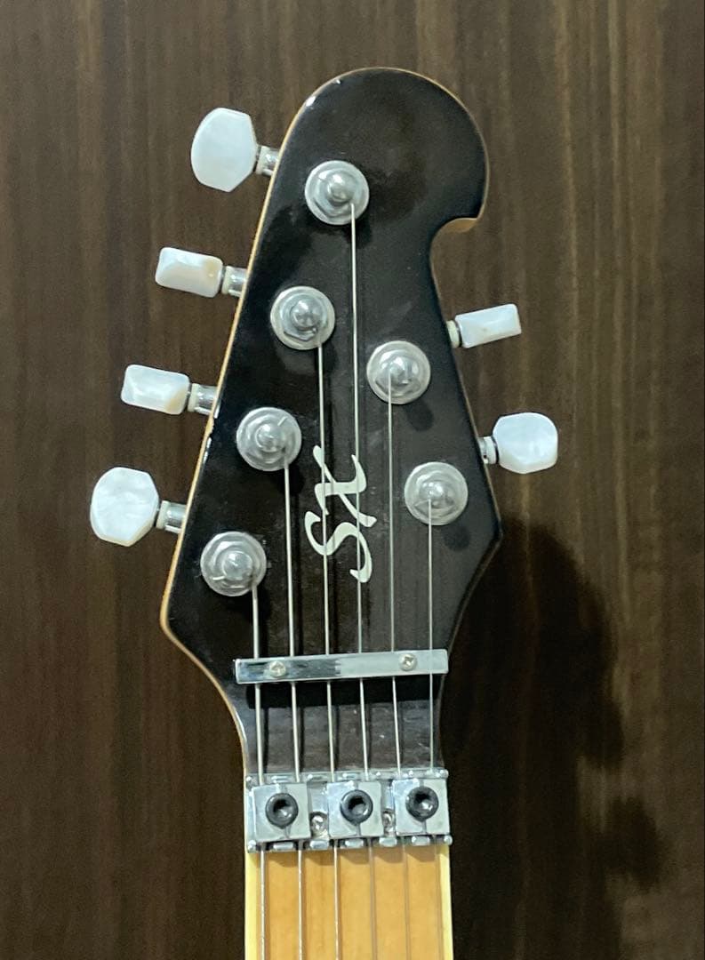 SX ギター　ミュージックマンAXISタイプ