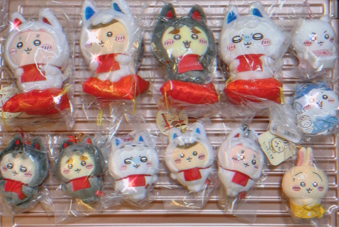 【厳選】ちいかわもぐもぐ本舗 限定 稲荷なマスコット ぬいぐるみ 店員 13点