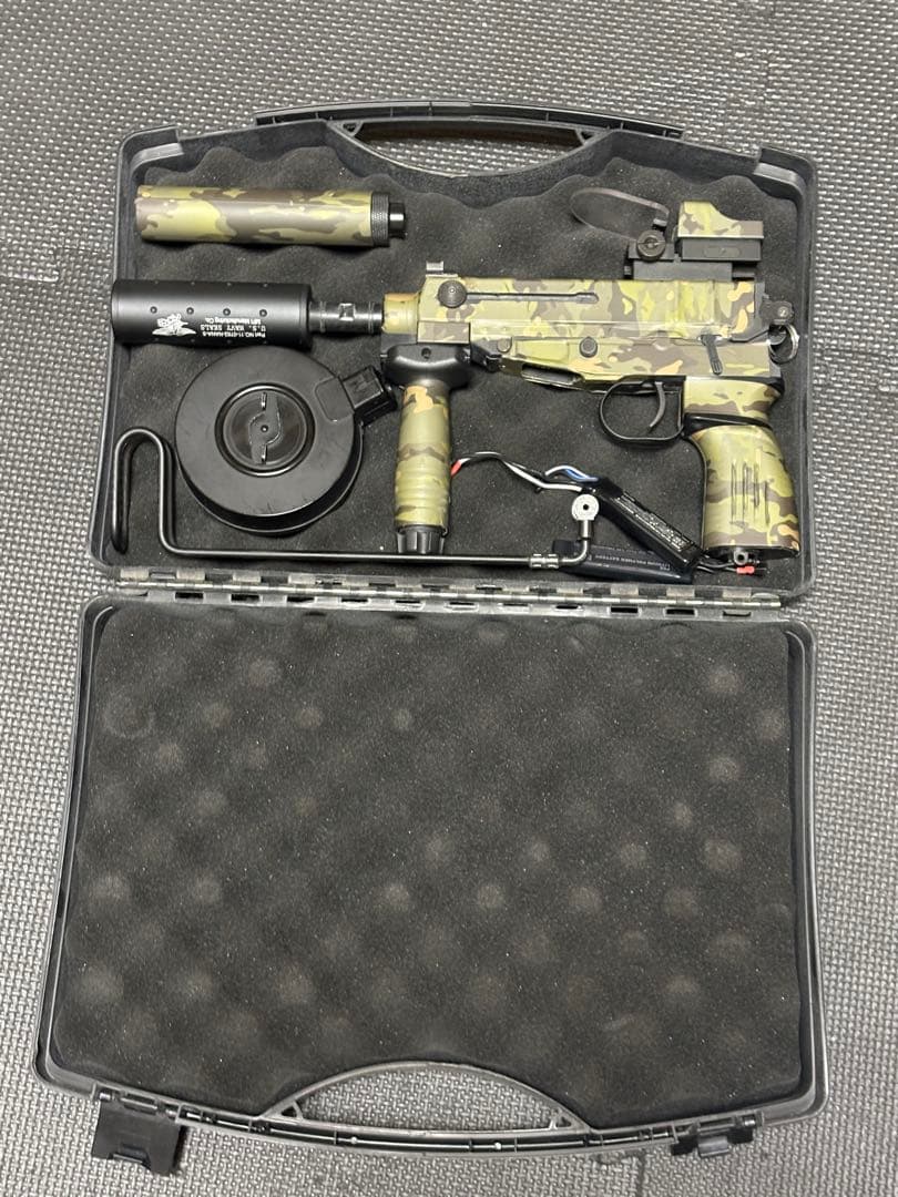 迷彩 電動ガン ハードケース付属