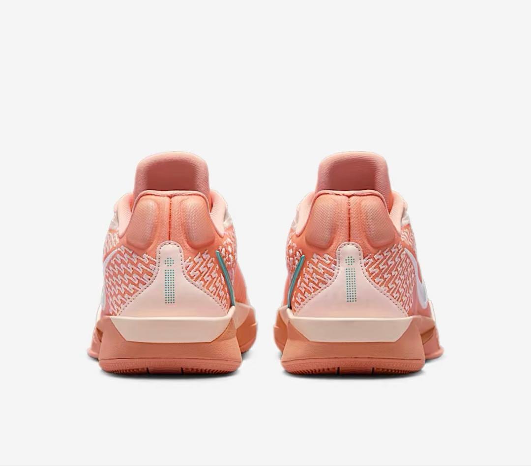 シューズ(男性用) Nike wmns Sabrina 2 EP Activate