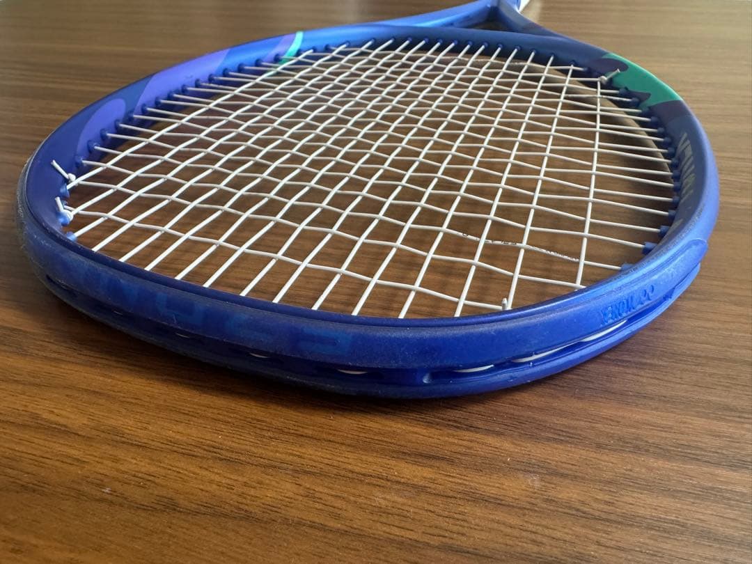 イーゾーン98 EZONE98 テニスラケット グリップサイズ2