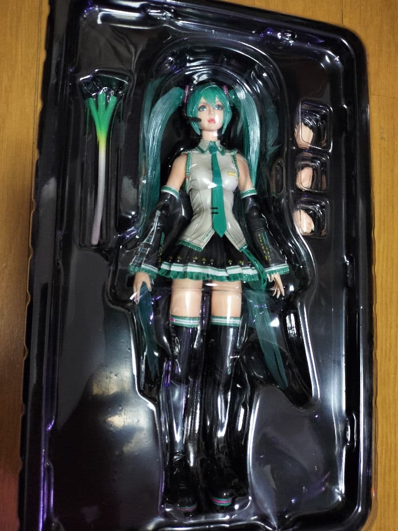 ヴァリアント プレイアーツ改 初音ミク