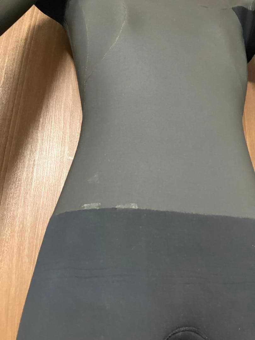 レディースウェットスーツ　セミドライ