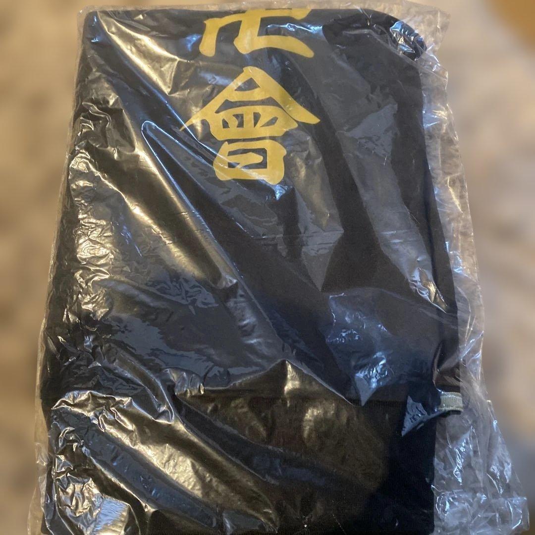 東京リベンジャーズ　卍會ジャージLサイズ ブラック×ゴールド