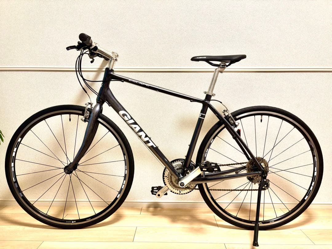 ☆GIANT ESCAPE R3ジャイアント エスケープ Mサイズ 2019