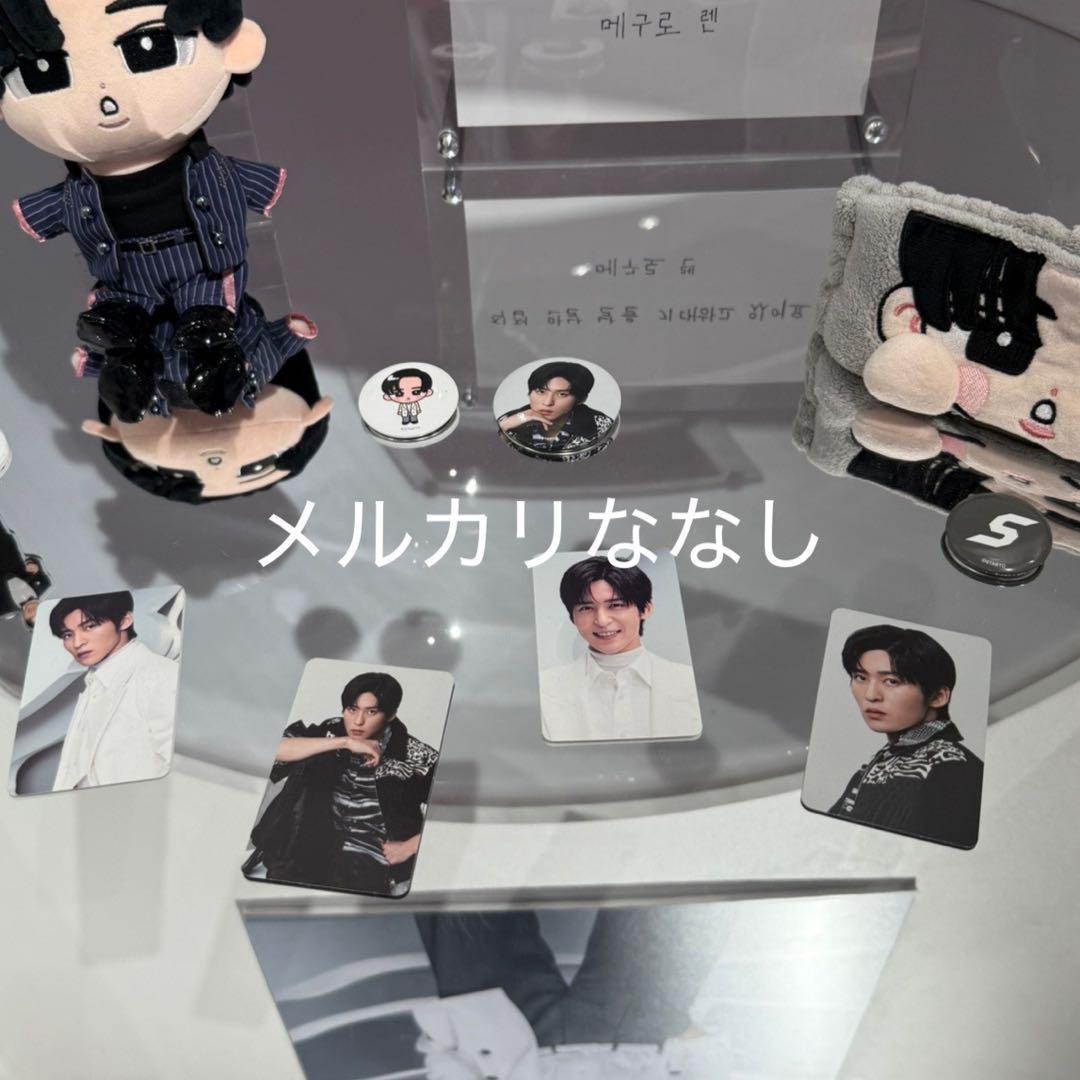 Man 韓国 ポップアップ フォトカード トレカ 缶バッジ Lホルダー