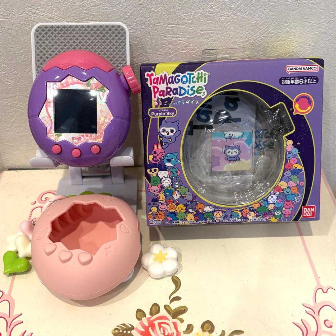 たまごっちパラダイス ピンク・紫 ケース付 いちご