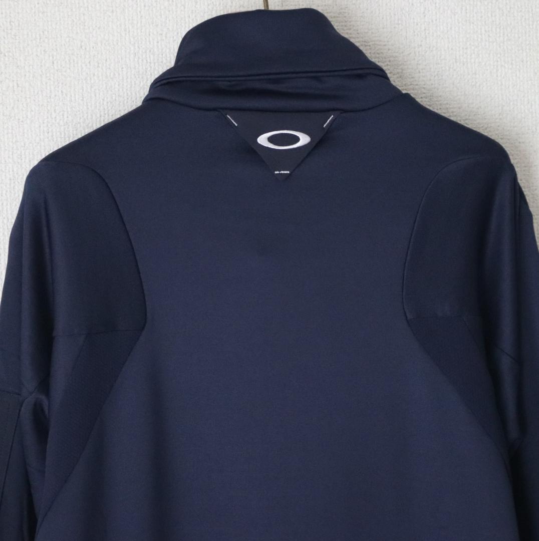 新品タグ付き【オークリー】SKULL 3.0 タートルネック カットソー XL