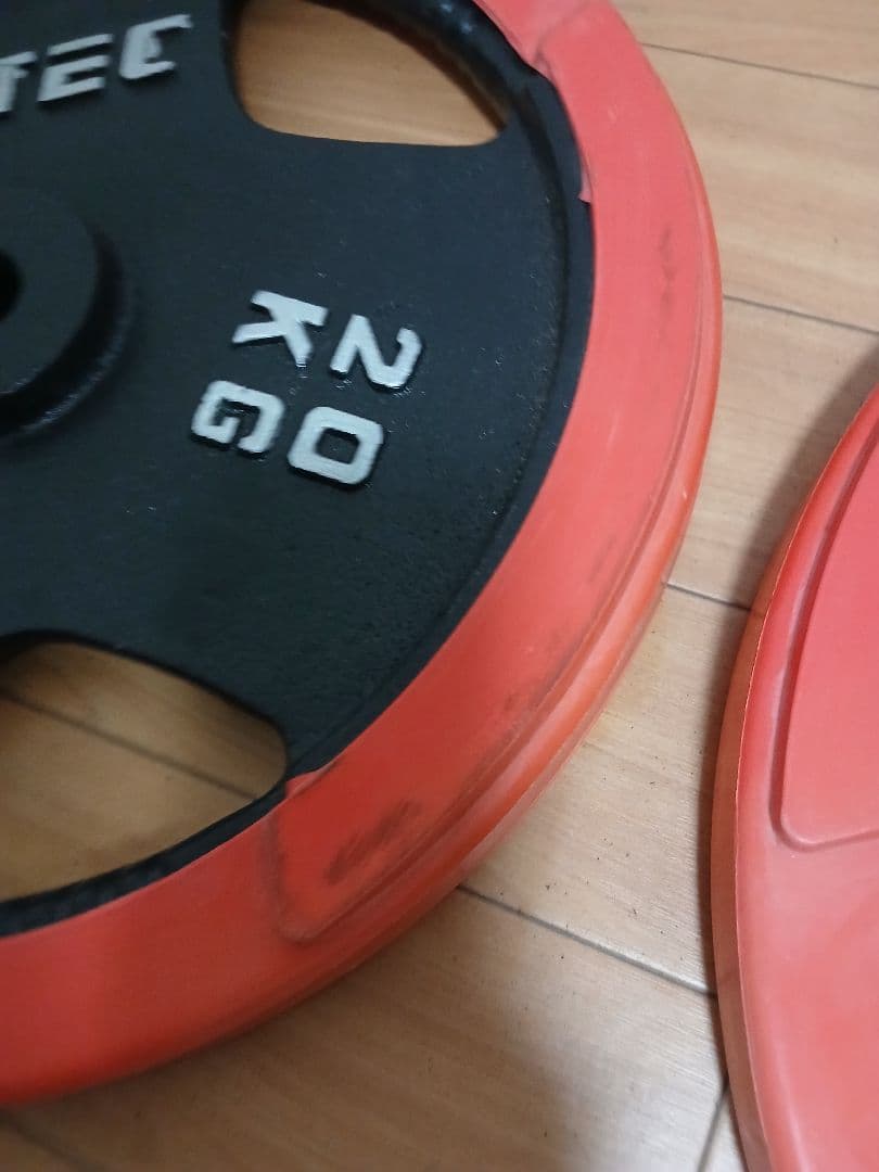 ① iROTEC バーベル　プレート 20kg x 1枚