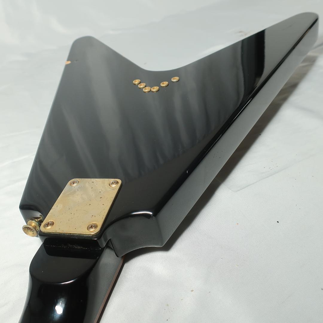 Photogenic フライングV エレキギター ブラックボディ ゴールドパーツ