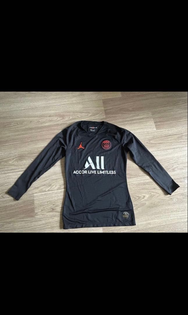 パリ・サンジェルマン Jordan 長袖ジャージ 黒