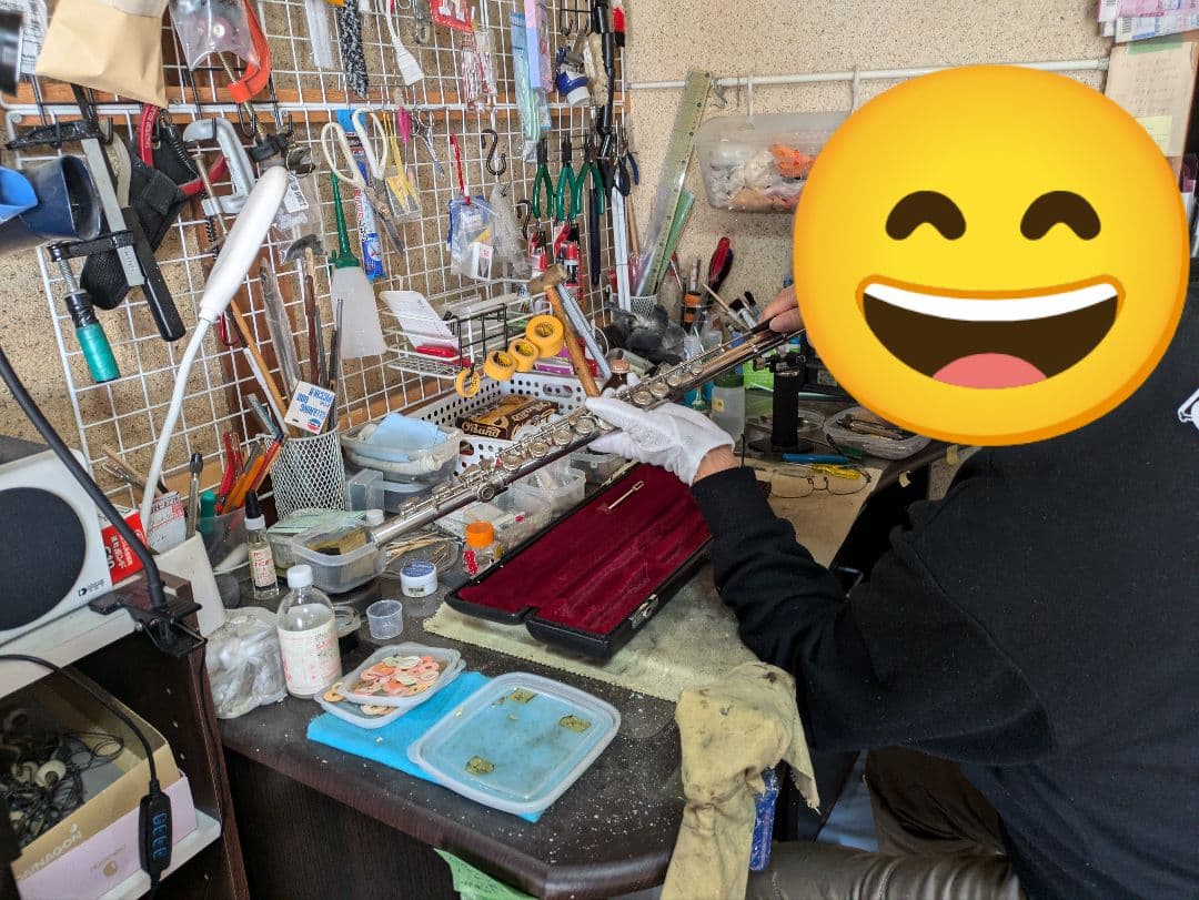 フルート　調整済　美品　ヤマハ　YFL211S（銀メッキ、Eメカ仕様）