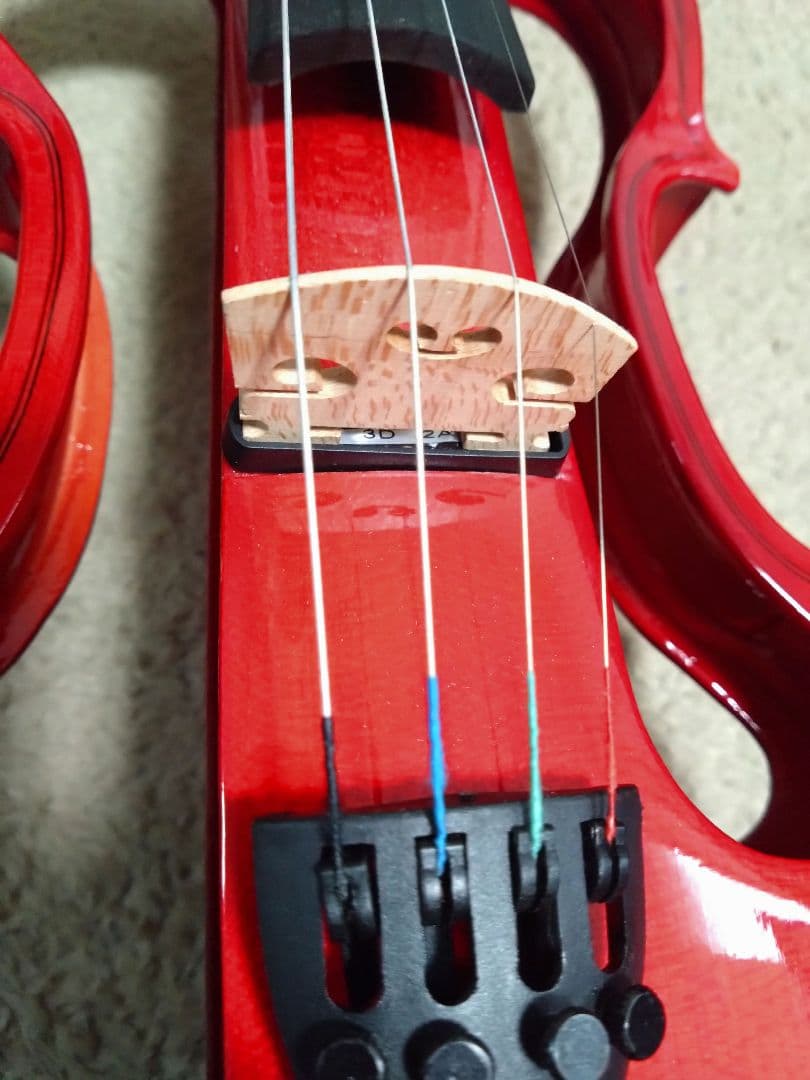 エレキバイオリン Cailo giordano