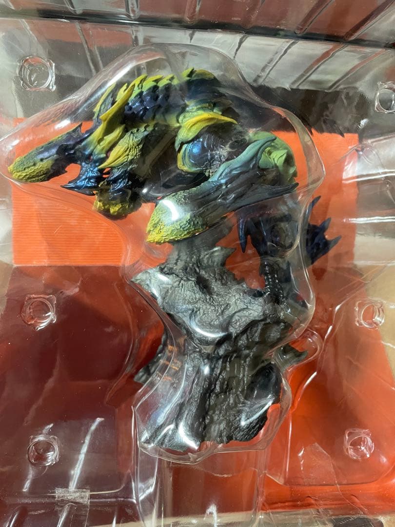 モンスターハンター ブラキディオス フィギュア　クリエイターズモデル 怒り