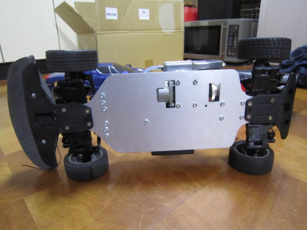 エンジン1発始動 1/10 タミヤ TG10 mk-1 フルメカ フェラーリ