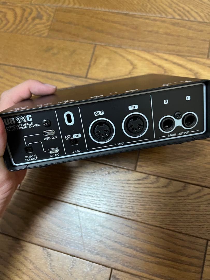 UR-22C オーディオインターフェイス
