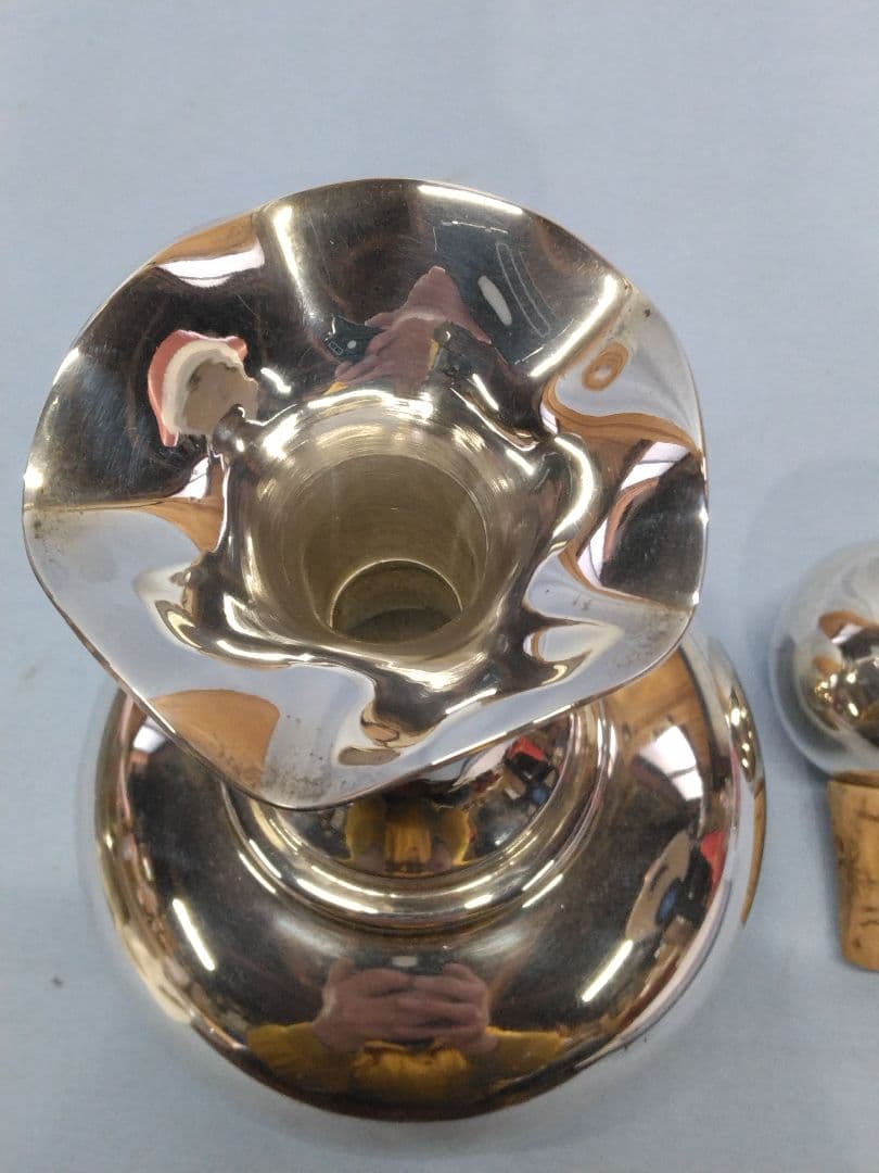 銀製品　デキャンタ　工芸品 ワイン　ブランデー