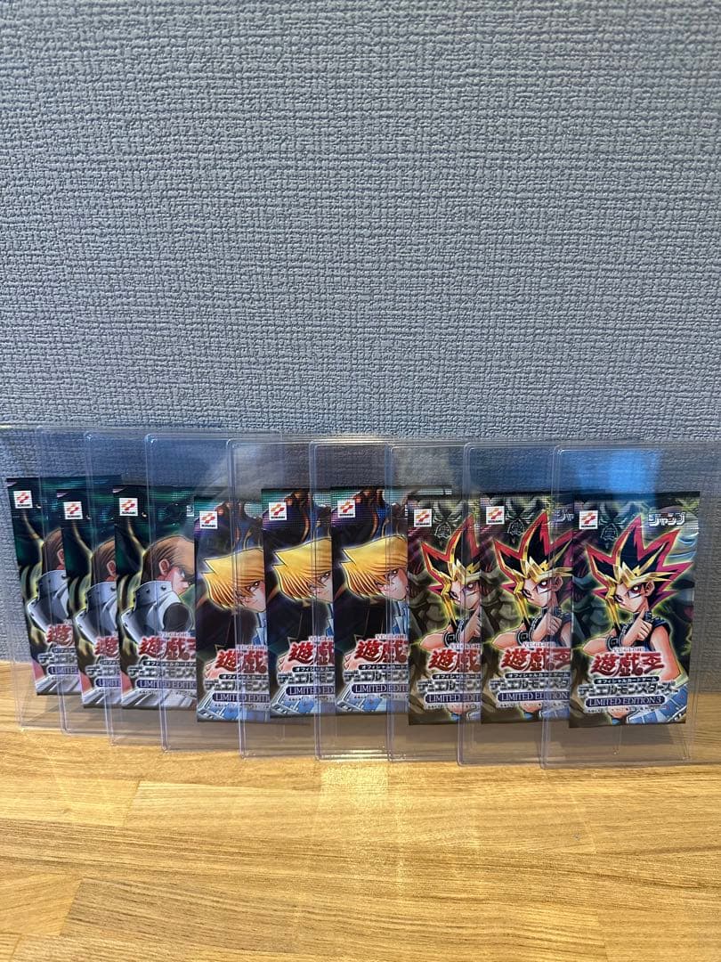 遊戯王　未開封パックとシングルカード　まとめ売り