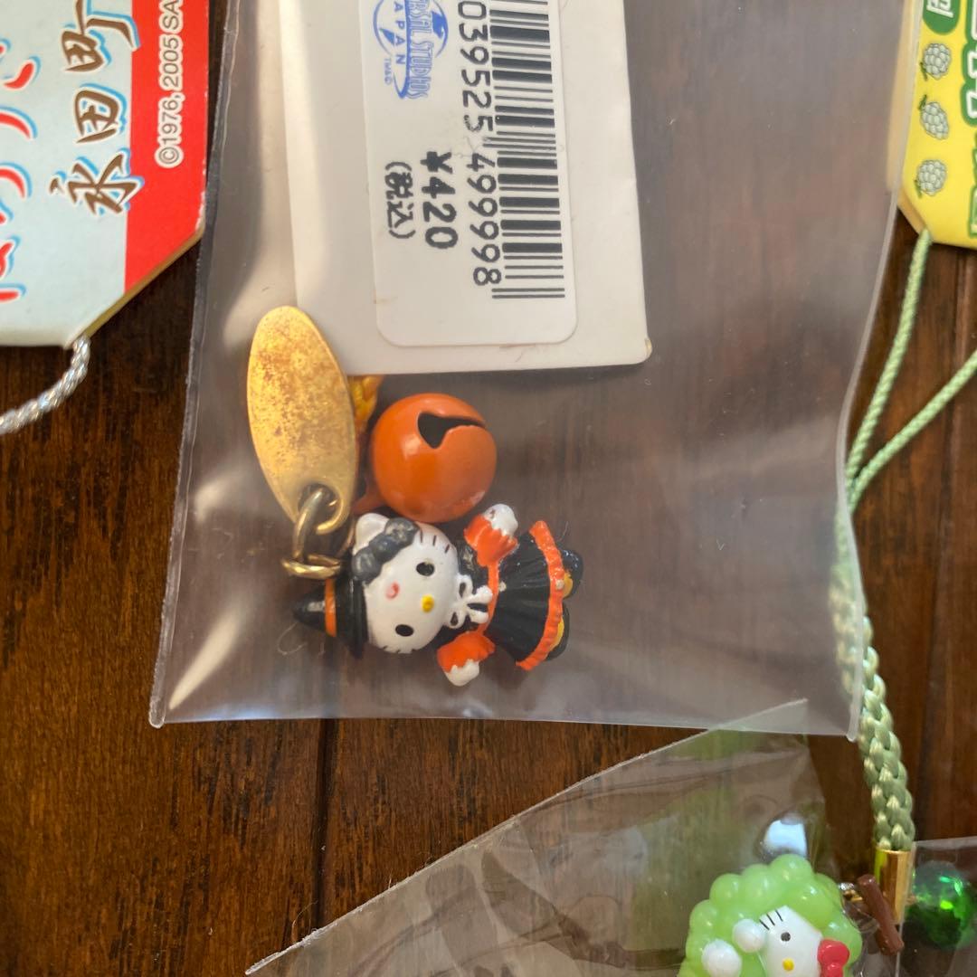 ハローキティ　ストラップ　ご当地　根付け　68点まとめ売り