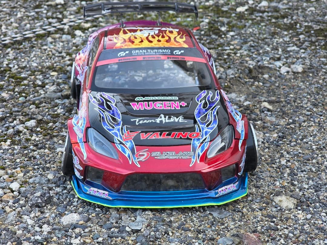 アディクション　GR86 　中村直樹選手アライブフーン仕様ラジコンホディ