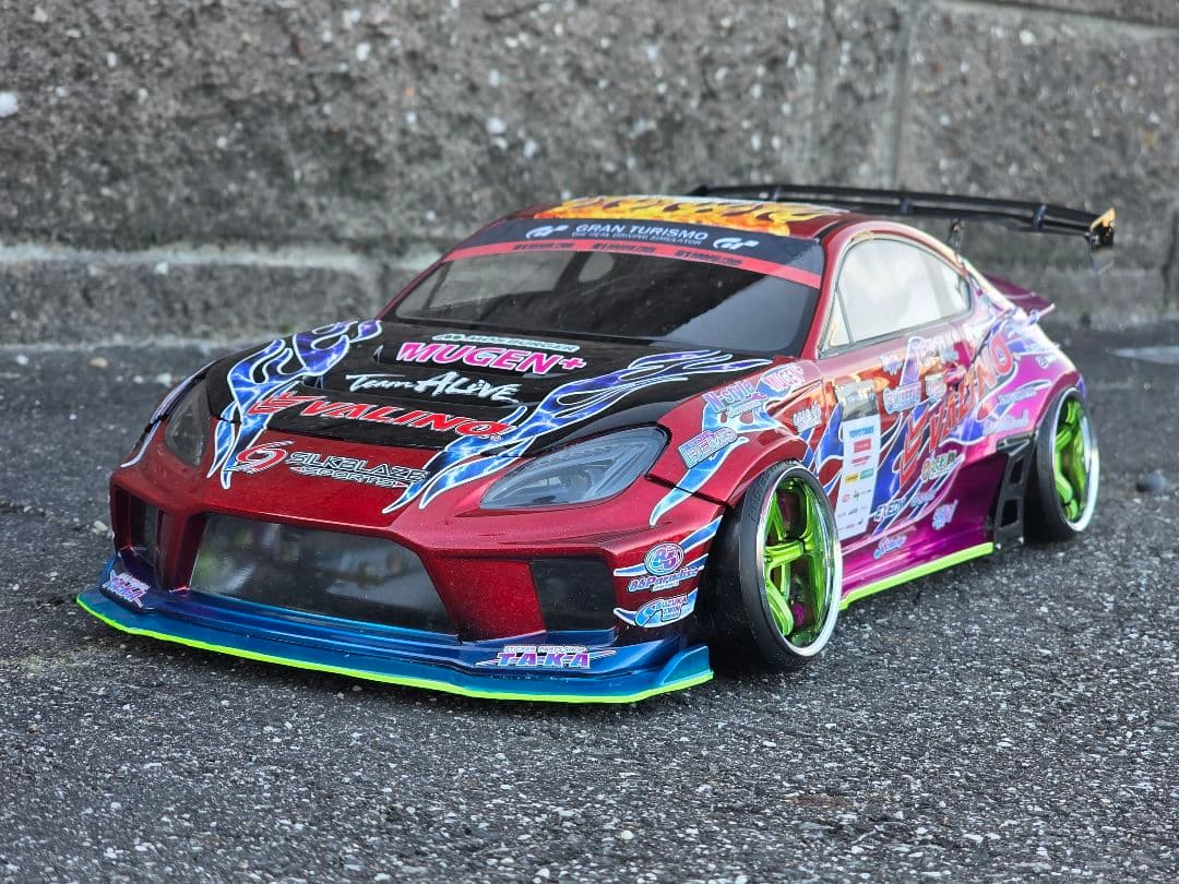 アディクション　GR86 　中村直樹選手アライブフーン仕様ラジコンホディ