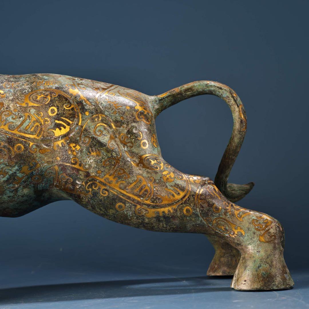 旧家蔵出　開運青銅器　開運牛　置物　時代物