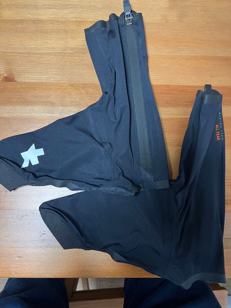 ASSOS RS Rain Booties ブラック