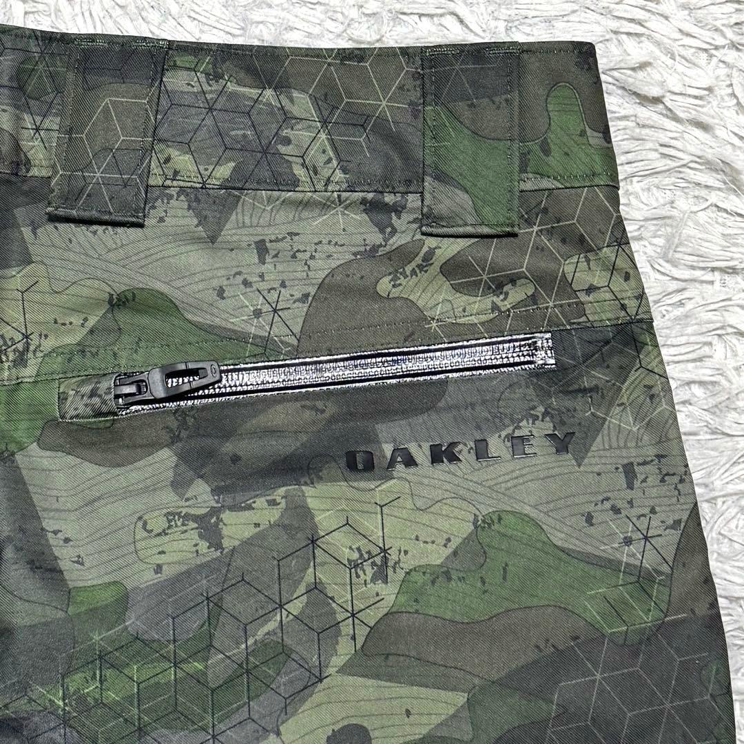 極美品 オークリー 幾何学迷彩 シェルパンツ スノーボード スキー Mサイズ