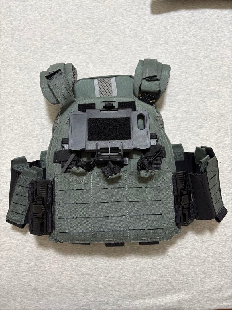 入手困難　プレキャリ　非売品 限定色　O2TACTICAL