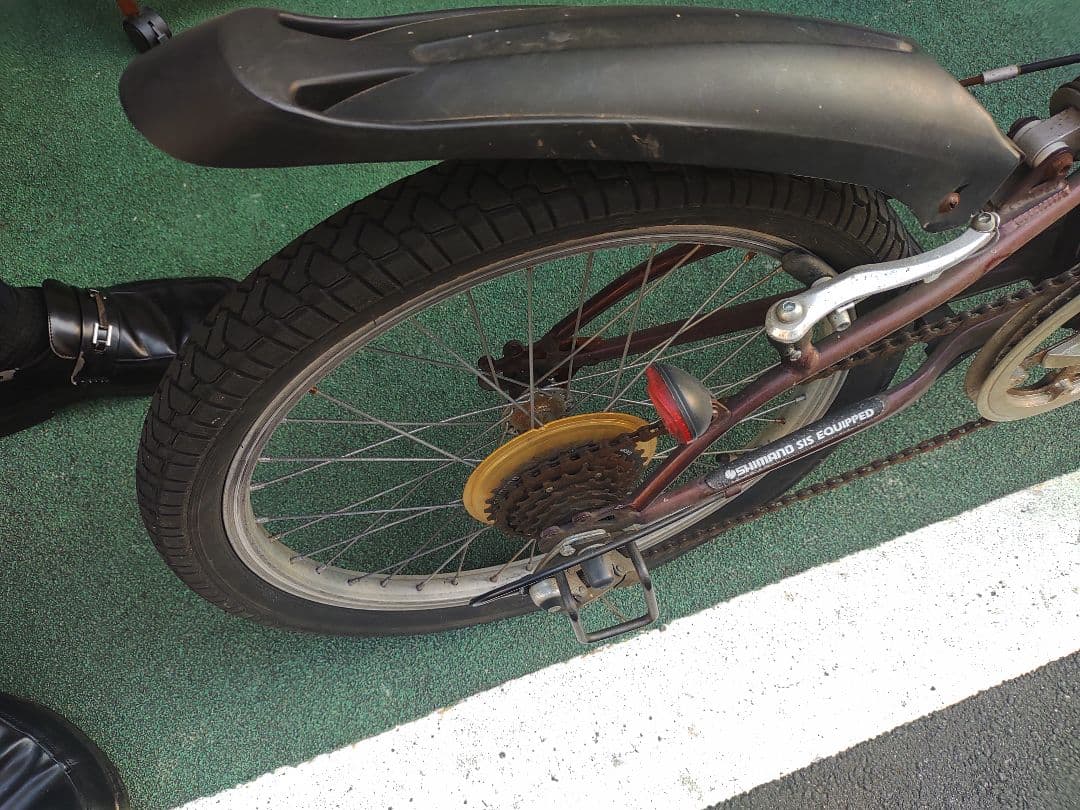 おりたたみ自転車　6段ギア