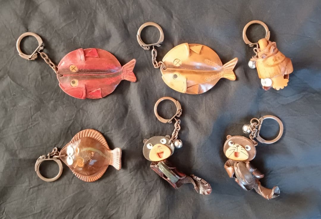 キーホルダー　本革製 魚介類など