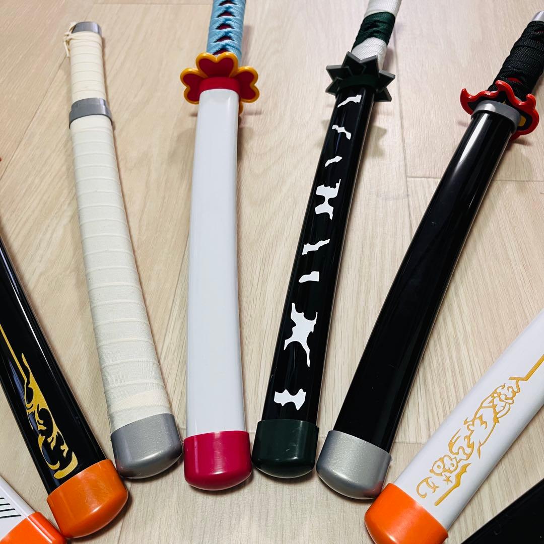 鬼滅の刃 日輪刀 刀のおもちゃ まとめ売り 12本セット