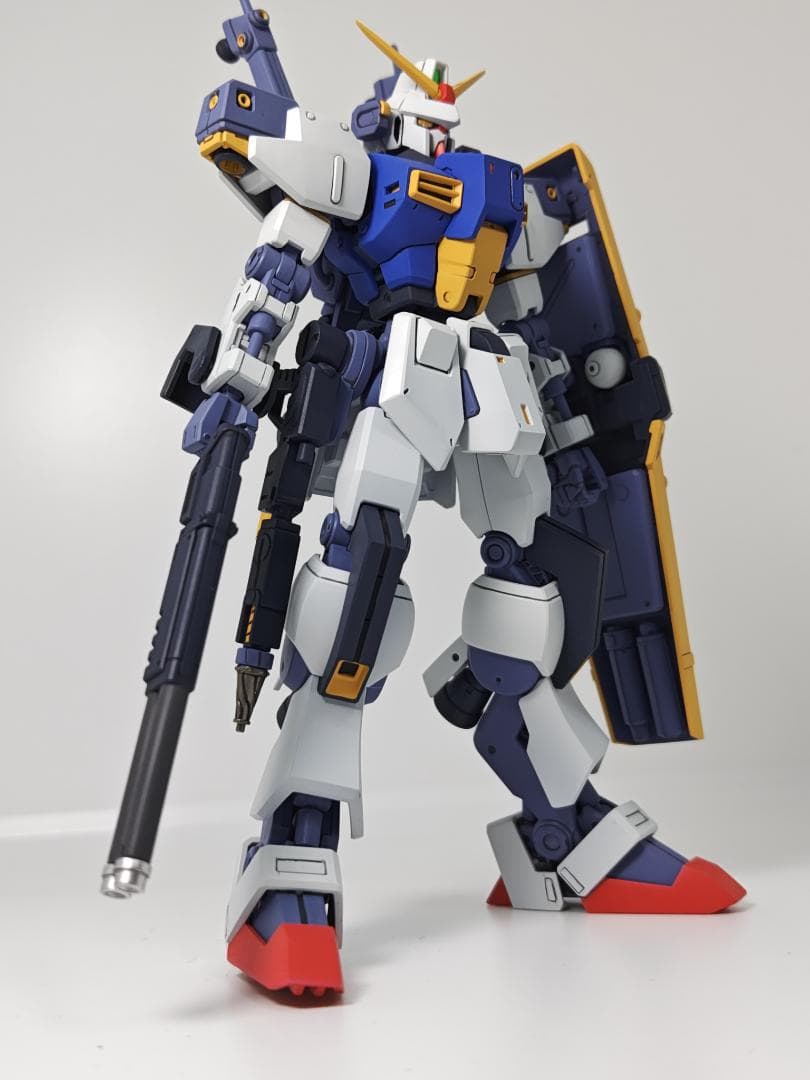 ガンプラ　Dガンダムファースト　完成品