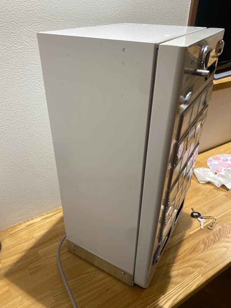 グローリー　VT-S10 卓上食券機　直接受け取り可　新札新硬貨非対応