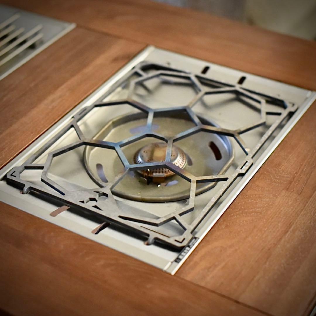 1or8 五徳 チタン