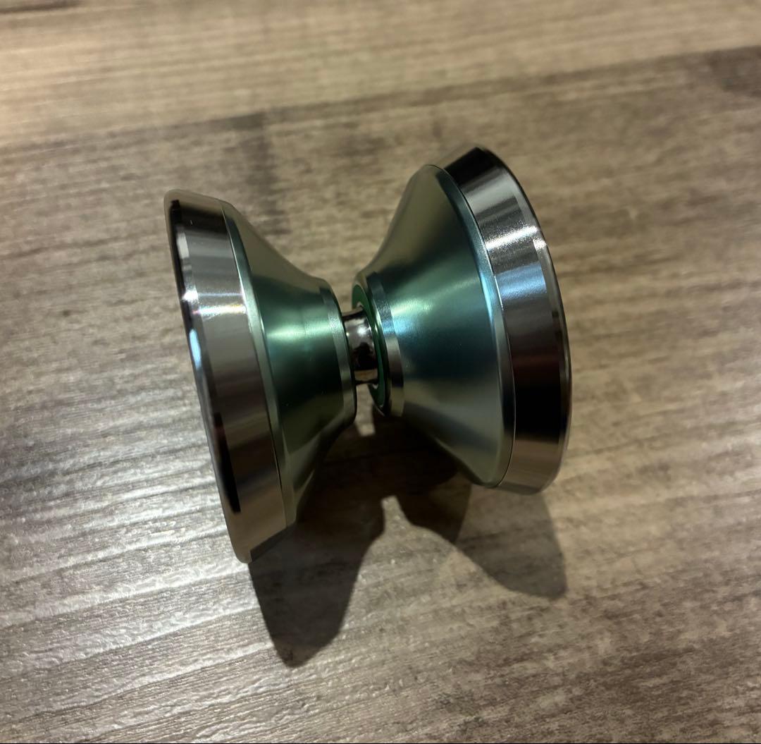 C3YOYODESIGN ワルツ