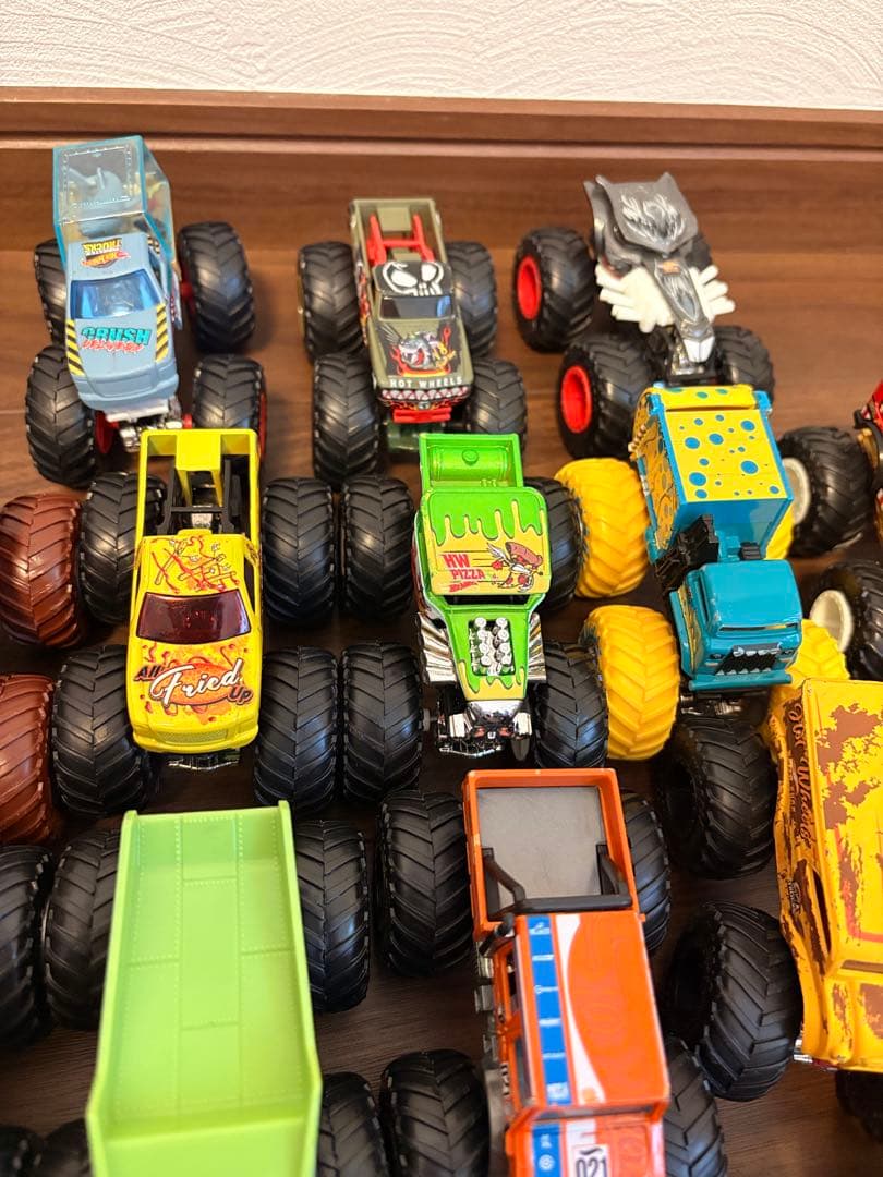 ホットウィール　モンスタートラック　22台セット