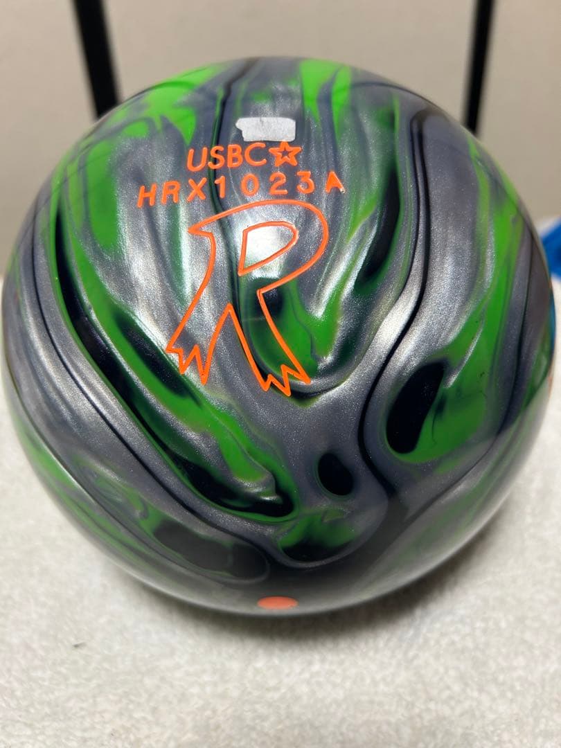 ZIG-ZAG ボウリングボール 14LB ブラック/シルバー/ライム