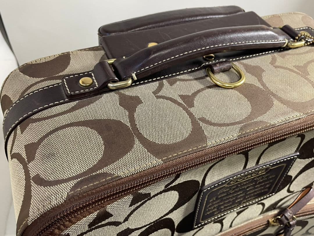 COACH ロゴパターン キャリーケース