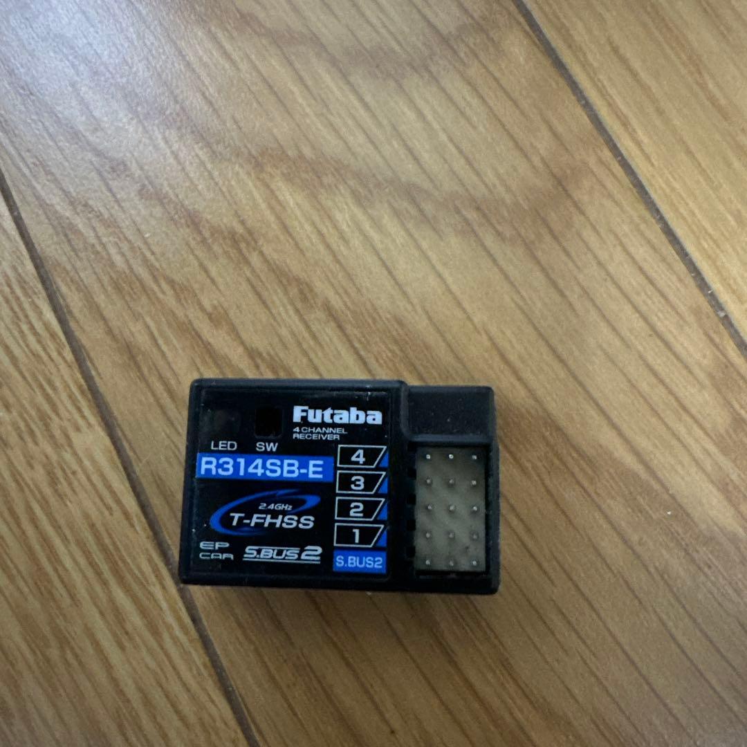 フタバ 4PV 2.4GHz/R314SB-E レシーバー