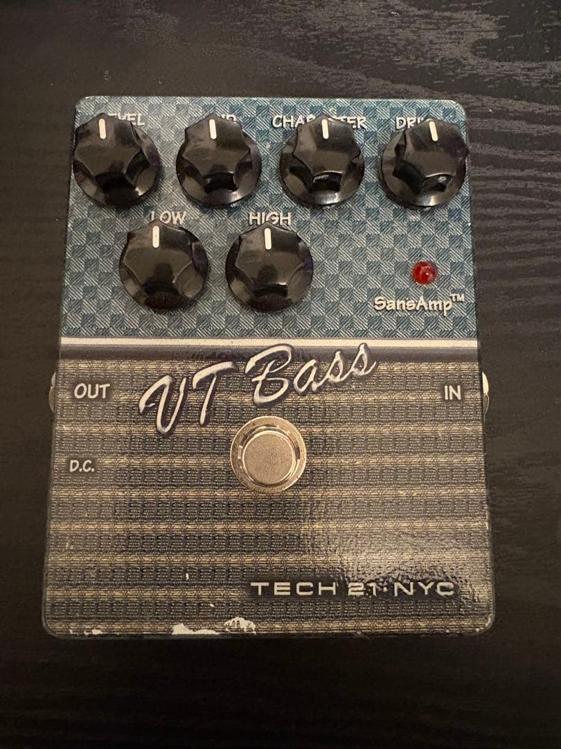 【ベース用プリアンプ】 TECH 21 VT Bass