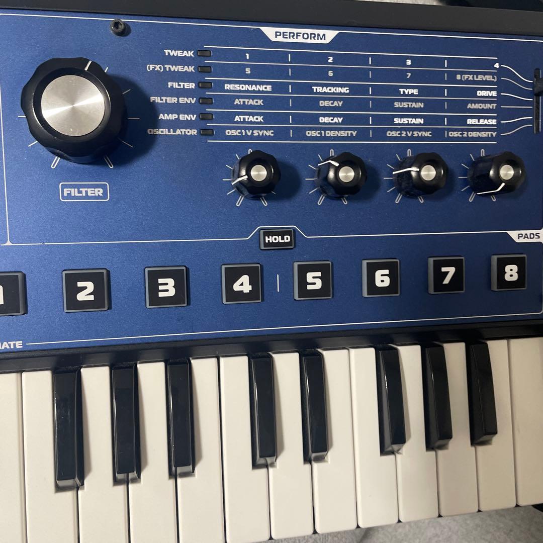 Novation Mininova 37鍵アナログモデリングシンセ